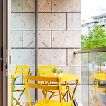 20 Modern Flat Apartment